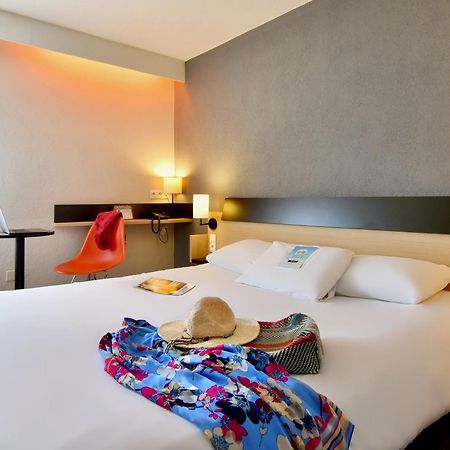 Kyriad Tours Sud - Chambray Les Tours Exterior photo