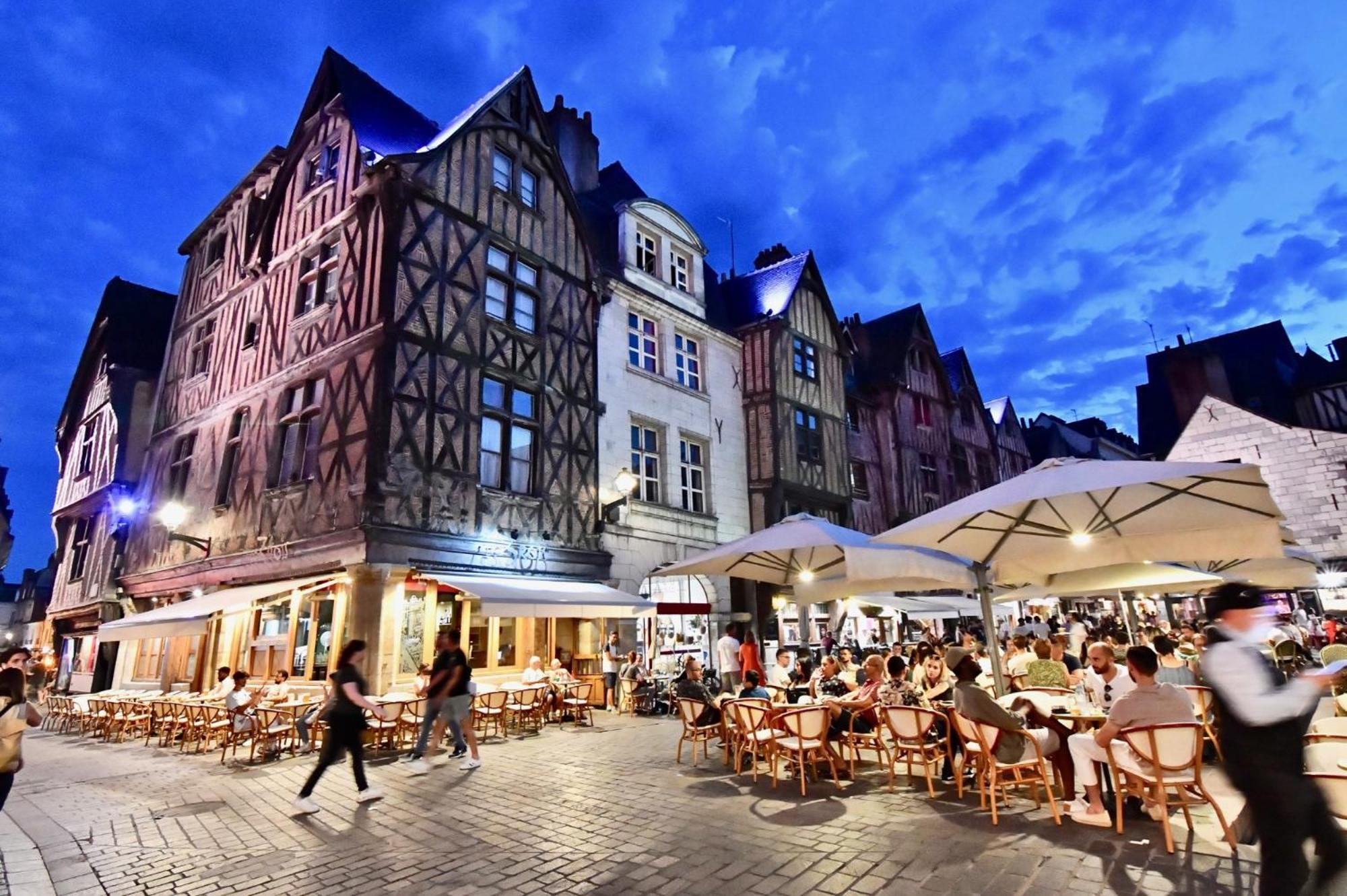 Kyriad Tours Sud - Chambray Les Tours Exterior photo